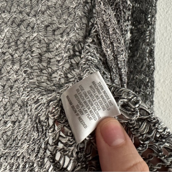 Dress Barn Open Knit Texture Cardigan Gray M Boho Coastal Cottage Transitional - Picture 6 of 9